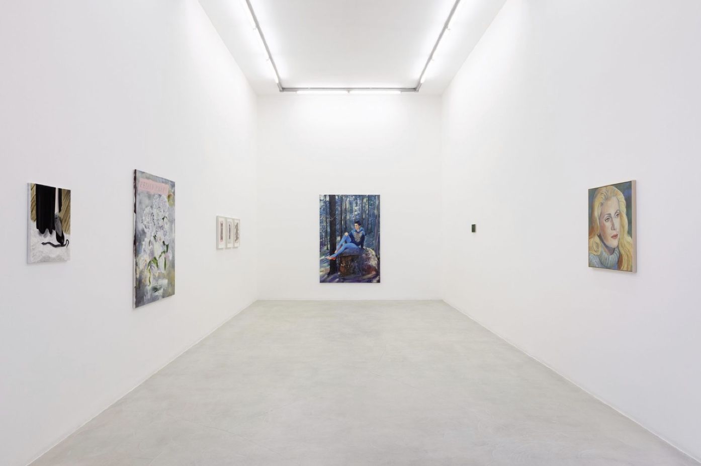 Installation View, an ego of her own, Curated by Amanda Schmitt, kaufmann repetto, Milan, Octover 7 – November 13, 2021, kaufmann repetto, New York, November 5 – December 18, 2021